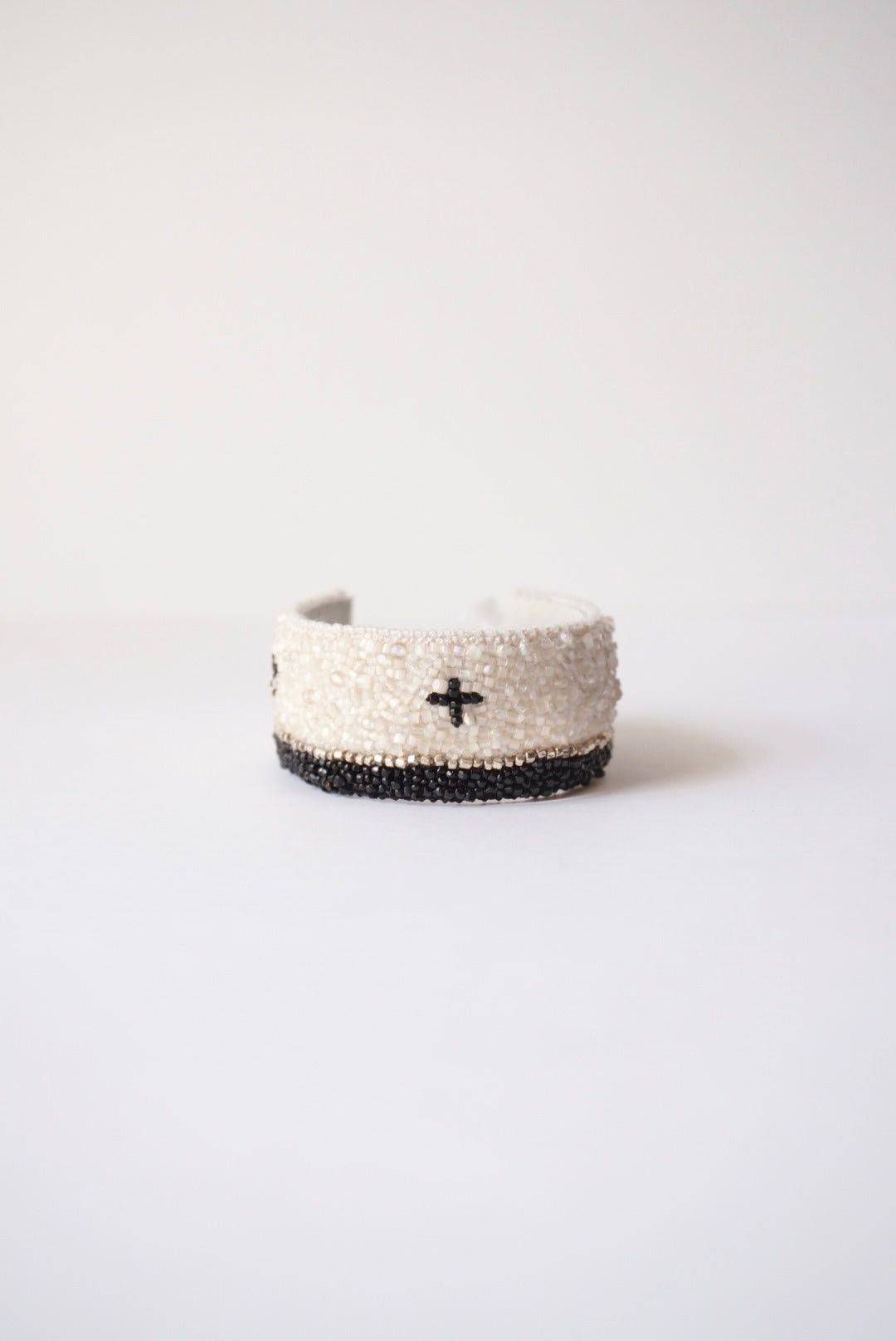 amulet「cross/black,silver」