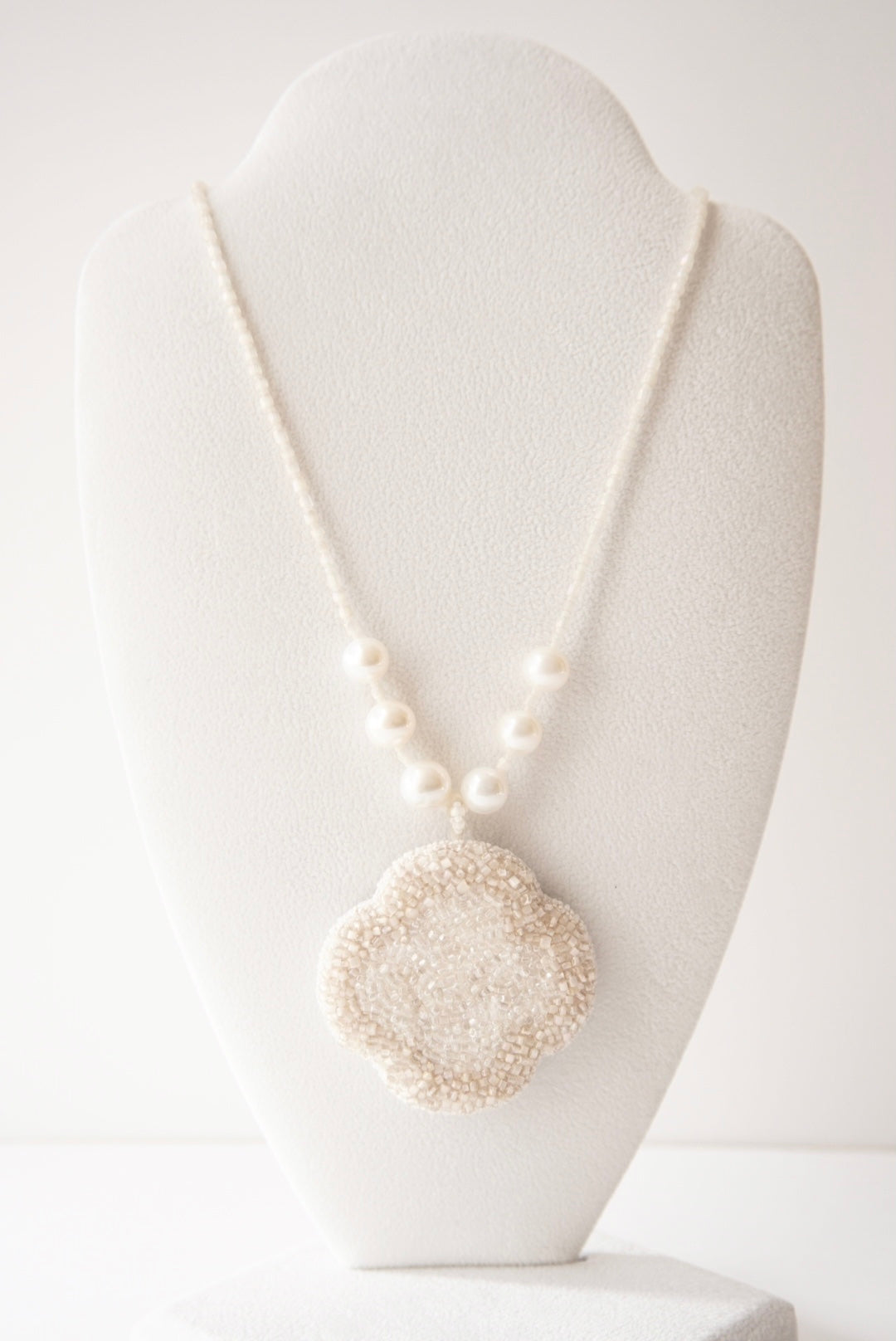 【 spring ephemeral /cristal  】necklace