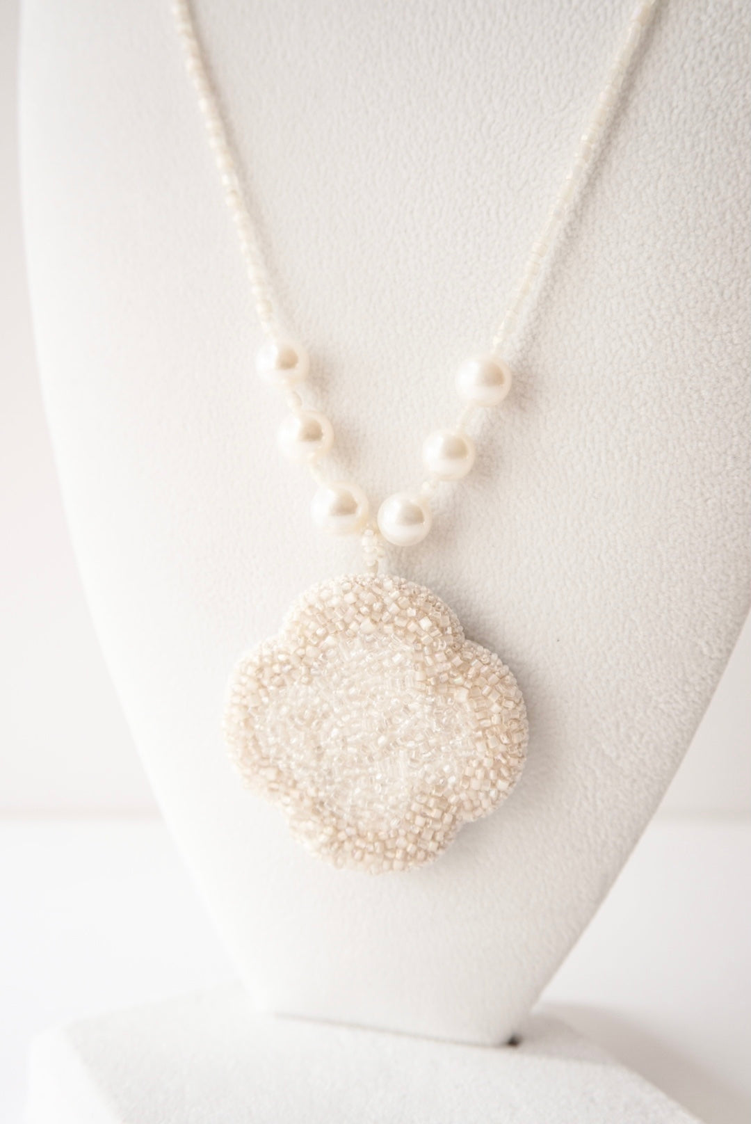 【 spring ephemeral /cristal  】necklace