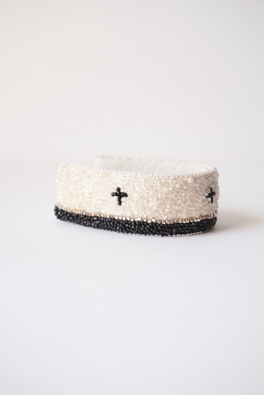 amulet「cross/black,silver」