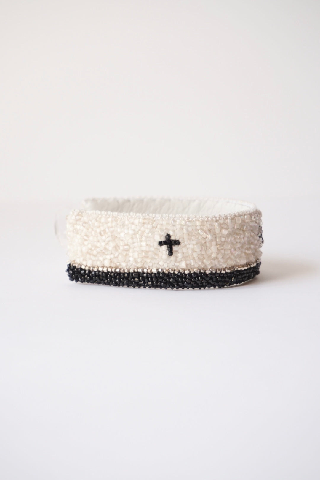 amulet「cross/black,silver」