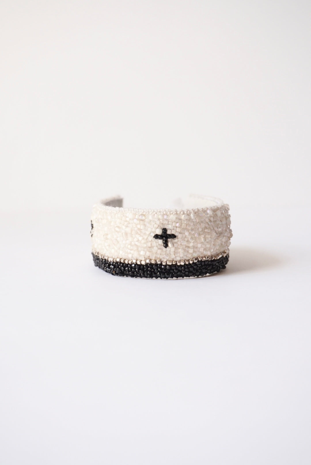 amulet「cross/black,silver」