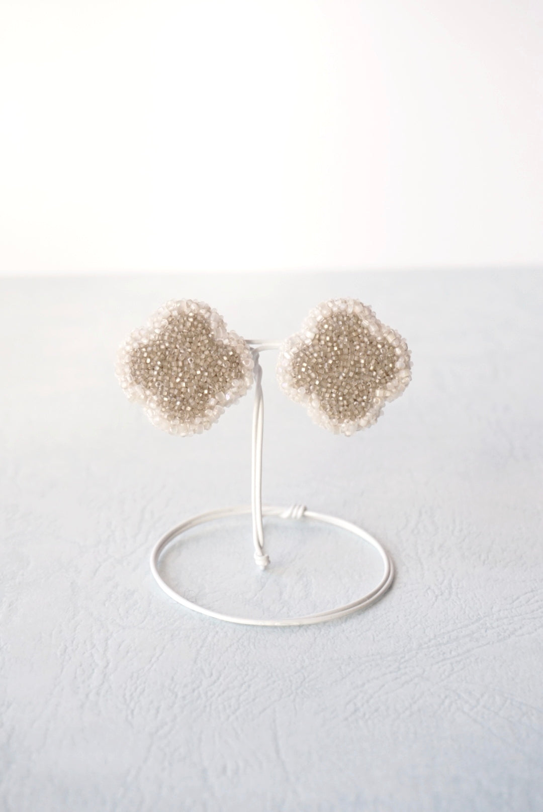 「fragment of the sand」flower/pierced earrings-02