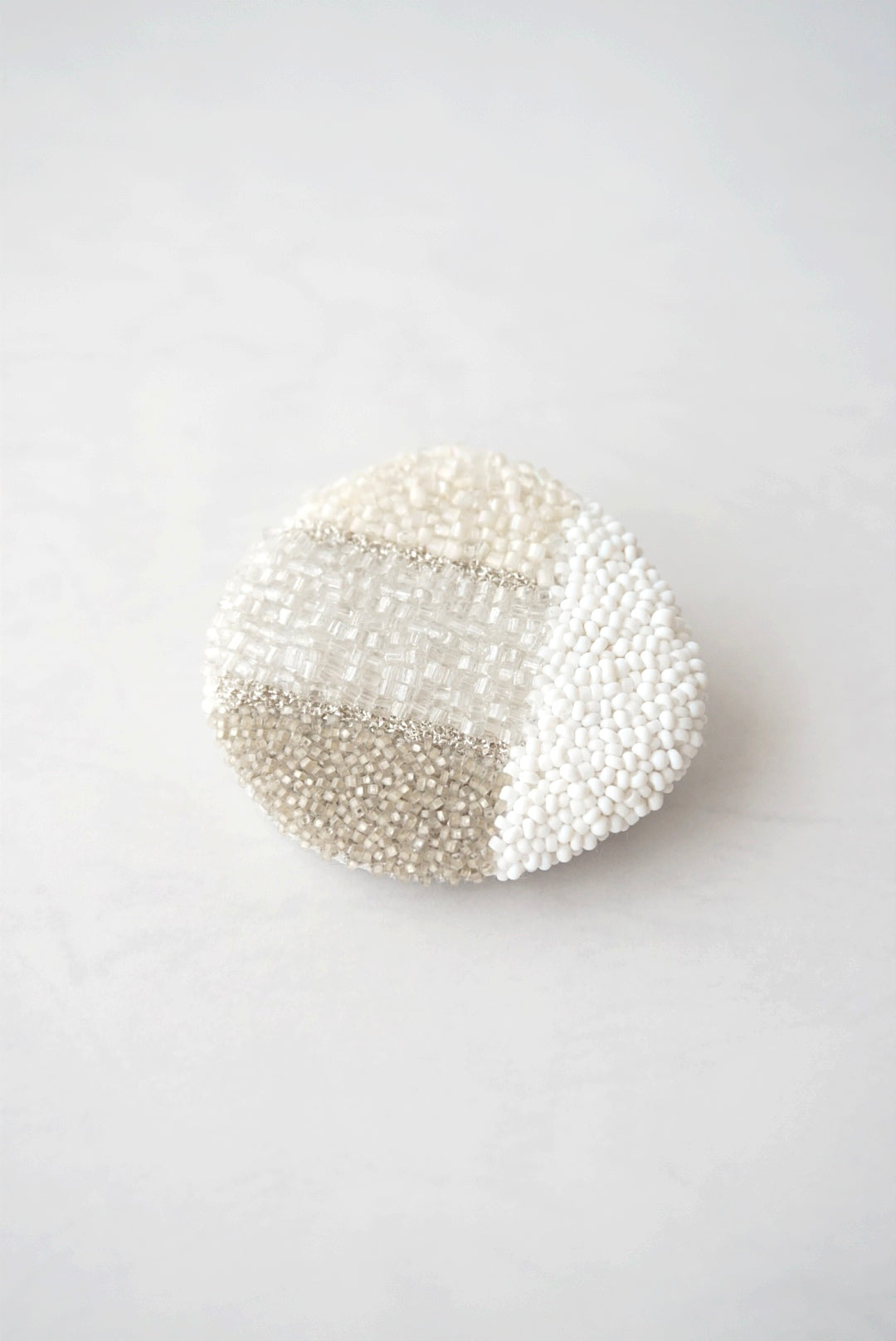 【 one 】brooch-01