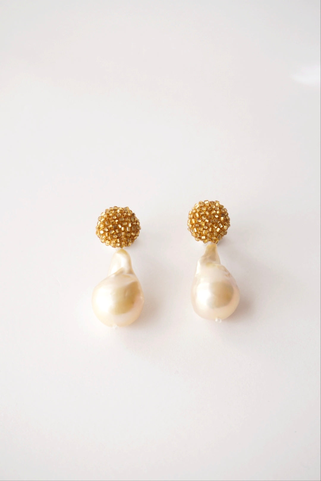 【 gold +baroque pearl】pierced earrings-03