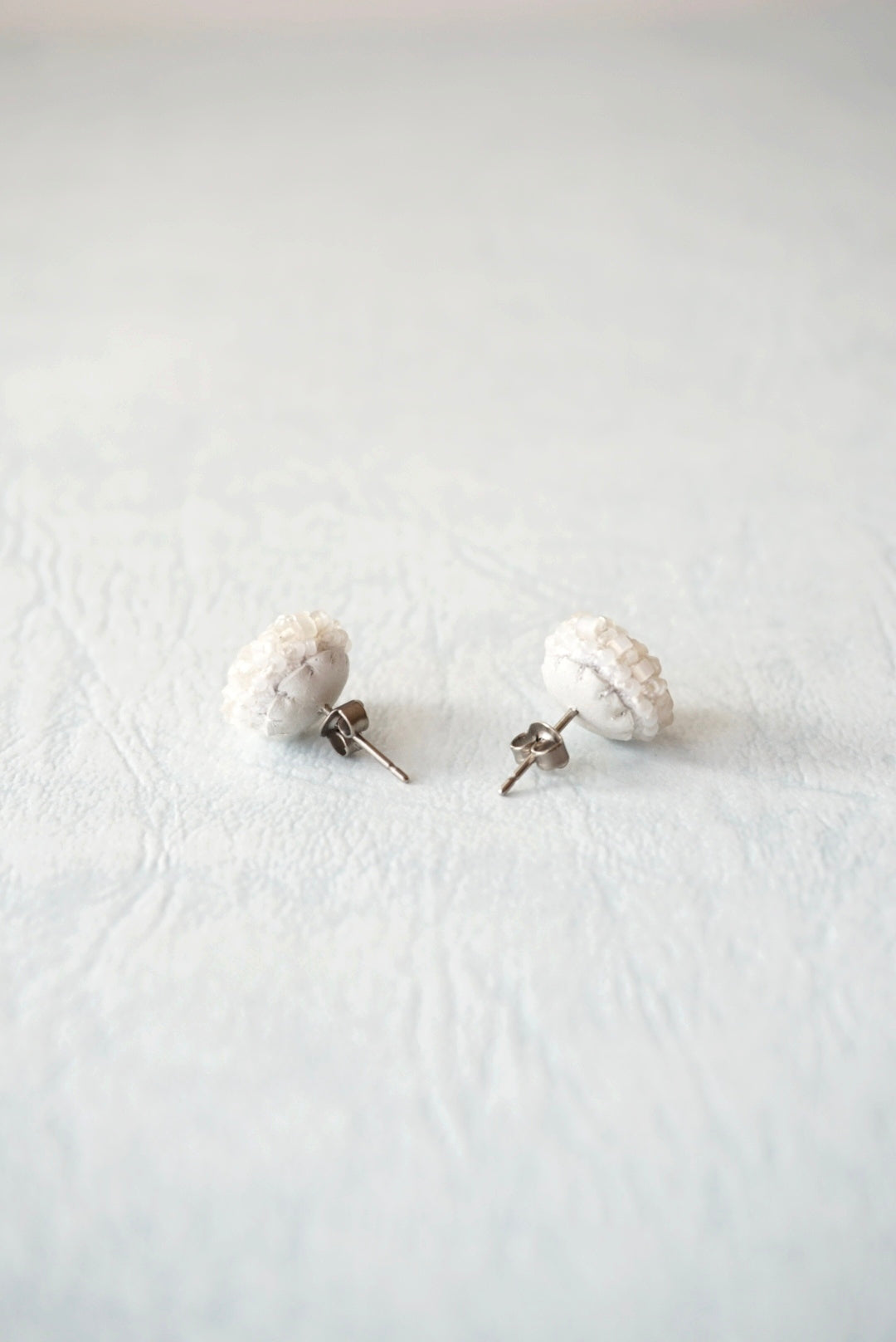 「tiny」pierced earrings-04